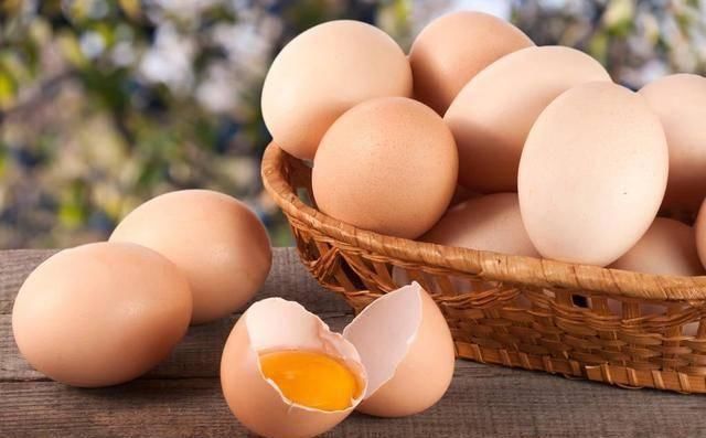 小心|小心这种鸡蛋，吃了会中毒甚至会致命看完流一身冷汗