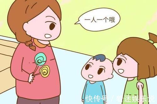 弟弟|双胞胎弟弟梦见吃鸡腿,咬着哥哥的脚不放,哥哥的反应让宝妈笑翻