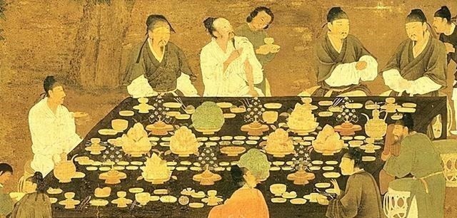 豆子!中世纪的欧洲,人们穷得只能吃炖豆子,黑面包时,中国人在吃什么