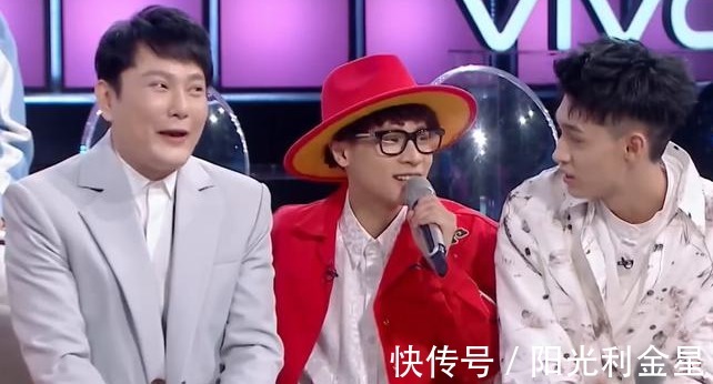 张信哲亮相《你好星期六》,镜头少全程没话讲,剪辑凌乱引热议