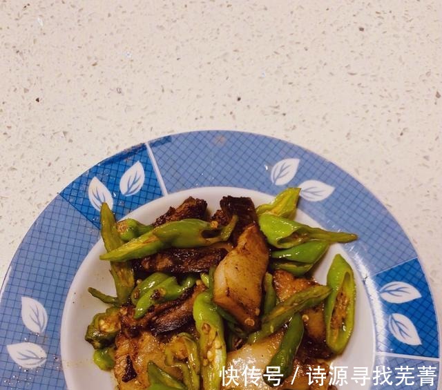 鸡胸肉|张艺兴晒湖南特色食物,吸引20万网友点赞,表示隔着屏幕看饿了!