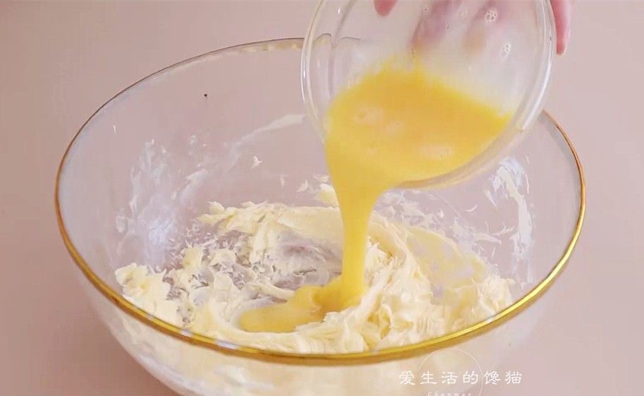 好吃不腻的布朗尼蛋糕，做法原来这么简单，拌一拌就能烤，太香了