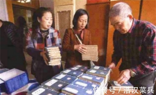 四大名著@一山西老农苦练书法50年,8年抄完四大名著,却被讽刺毫无意义