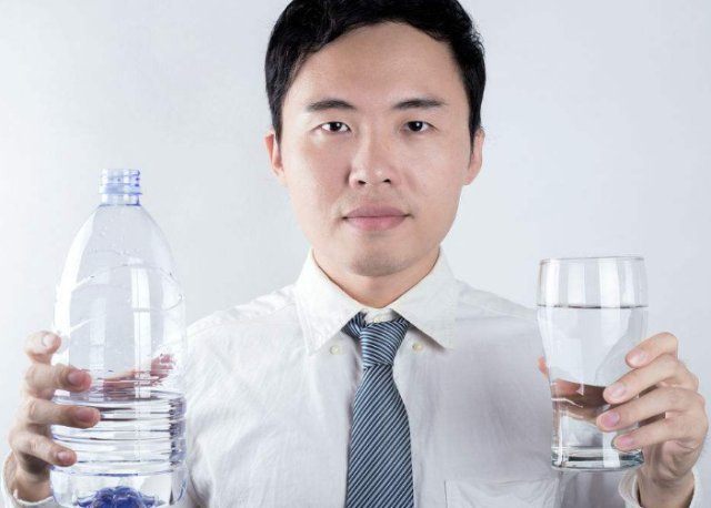 便秘人的福音,经常按摩“通便穴”,清空体内宿便,早知早受益