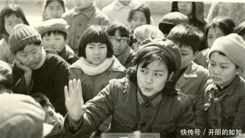 67981枚银元,主动上交后,荣获国家一等功