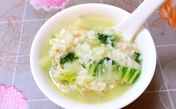 脾胃虚弱|5岁女孩脾胃虚弱,停止发育,儿科医生这3种食物别再纵容娃吃