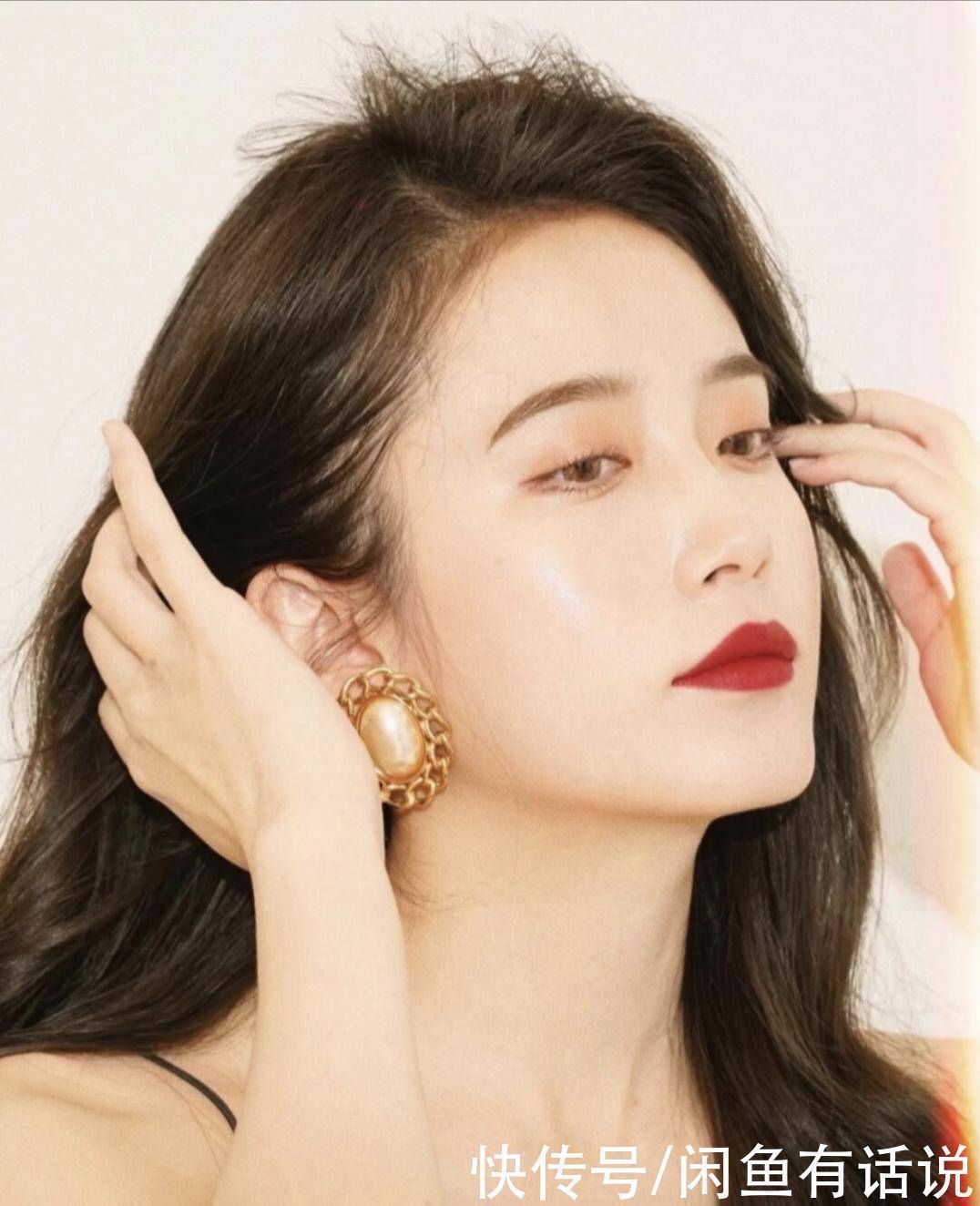 蘑菇头|才到40岁就跑出“大妈味”?这3种发型记得要避开,显老又土气