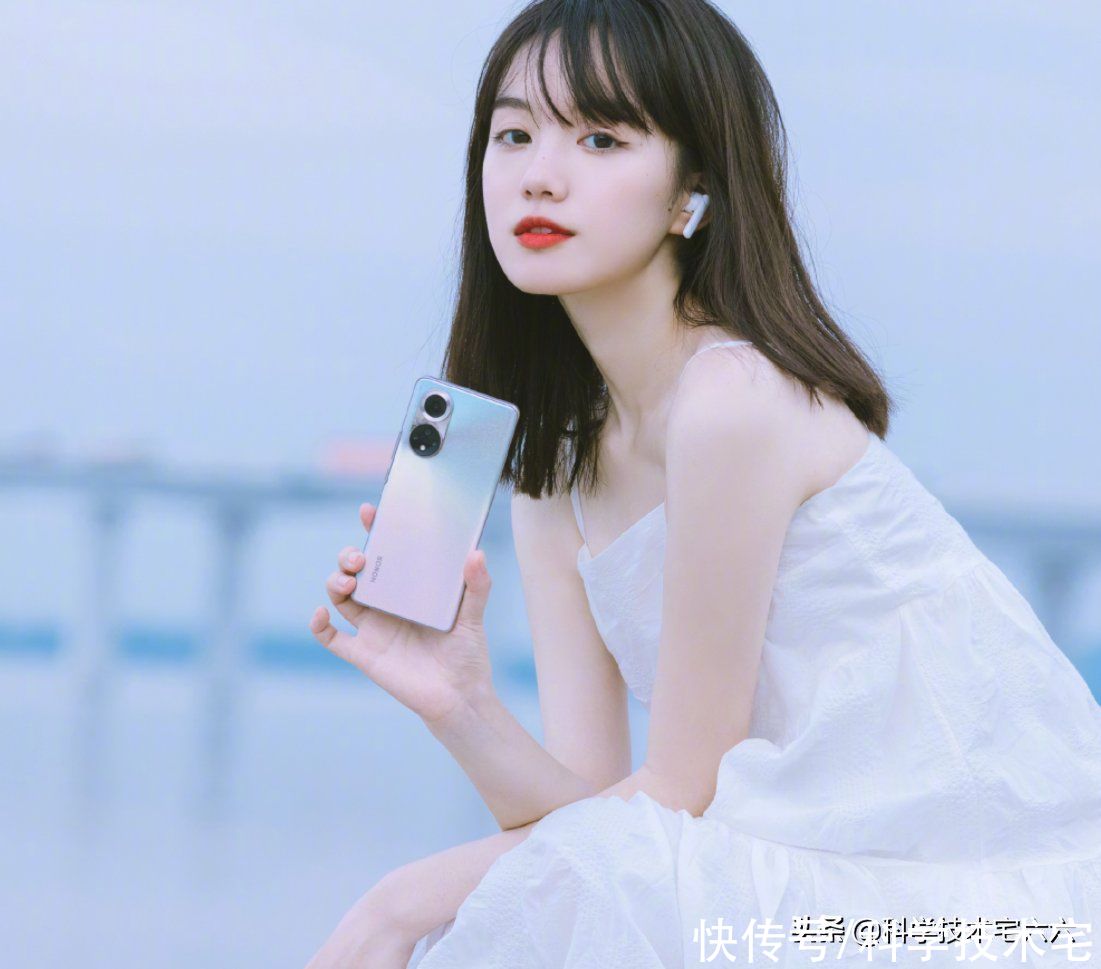 redmi|荣耀CEO放话，最快一年、最慢一年半，荣耀手机要做中国第一