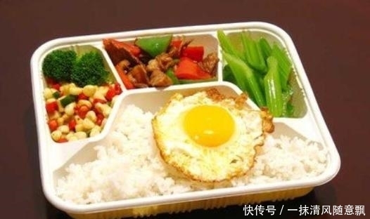 成迷|女子收到外卖后感觉不对,致电商家却得知并未出单,外卖来历成迷