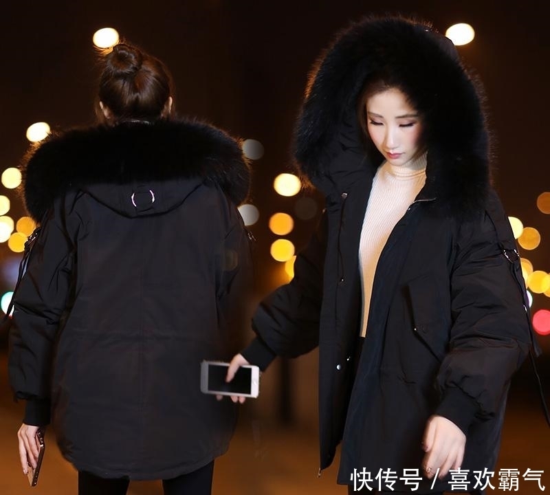 建议大家:羽绒服就买下面这颜色的,保暖还显年轻,几年不过时