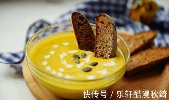 入秋就喝南瓜浓汤，应季养身，做法简单，又香又浓