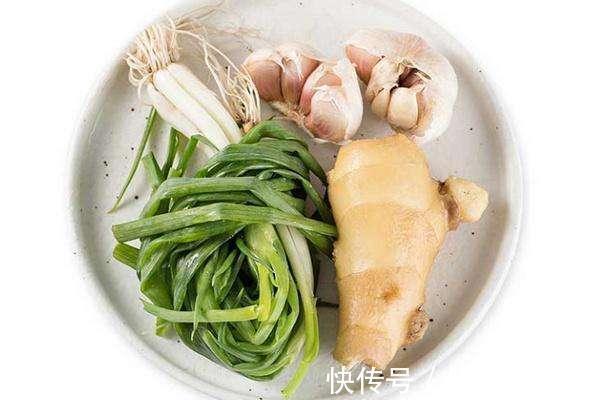 这4类菜不能乱放葱姜蒜,小心毁了一锅好菜,明白后转告身边人