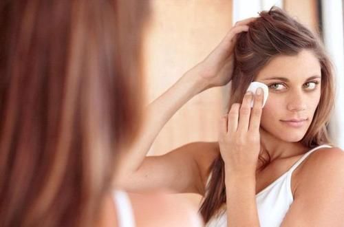 卸妆卸不对，护肤都浪费，你的贵妇护肤品都等于没用了