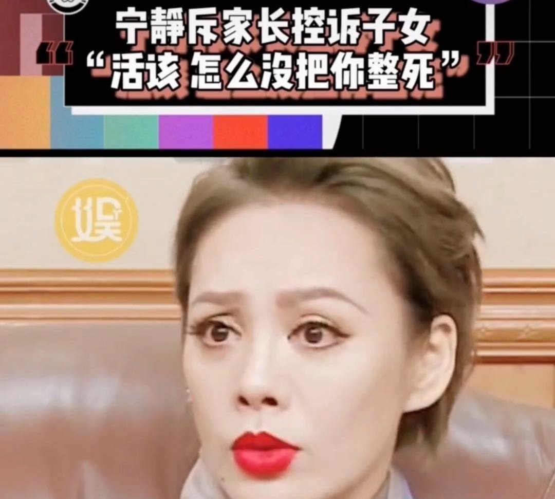 孩子|4岁女孩“被扔”幼儿园2天,老师察觉异样,打开书包后愣住