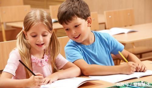 特征|从小有这3种“特征”的孩子，长大很可能是“学霸”，父母要留意