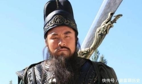 钱包！为啥古代大侠吃完饭后，丢下钱包扭头就走，店小二也不仔细数数？