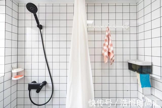 玄关|60㎡,小而温馨!不造型、不做背景墙,简单耐看很满意