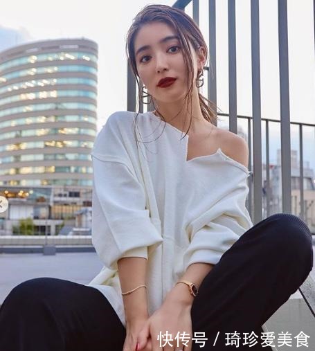 时尚杂志|身高只有162cm,却是当红日杂的专属模特,只因为她实在是太会穿了