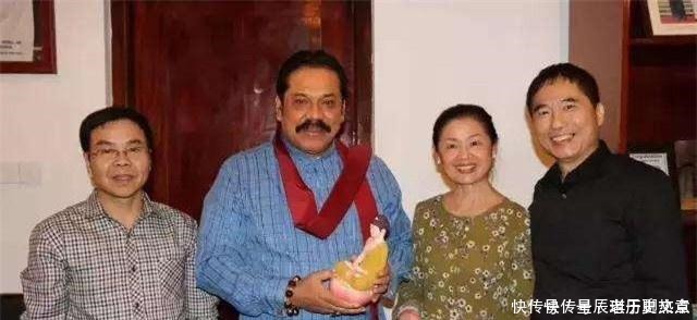 这个姓氏非常神秘,竟是两种姓氏的组合体,全国仅一家