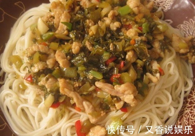 聪明人|给你10000,4种早餐选一种吃半年,你咋选聪明人选第四个