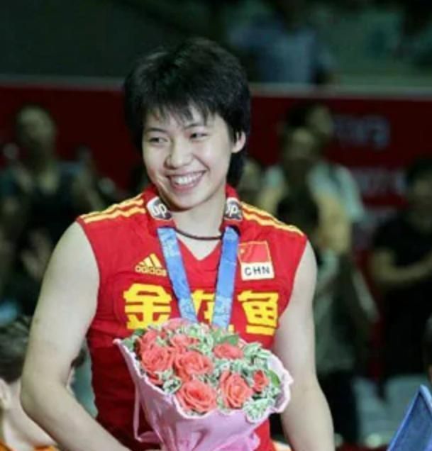 张娴|官宣!前中国女排绝对主力上任国家队教练,伦敦奥运“第一人”