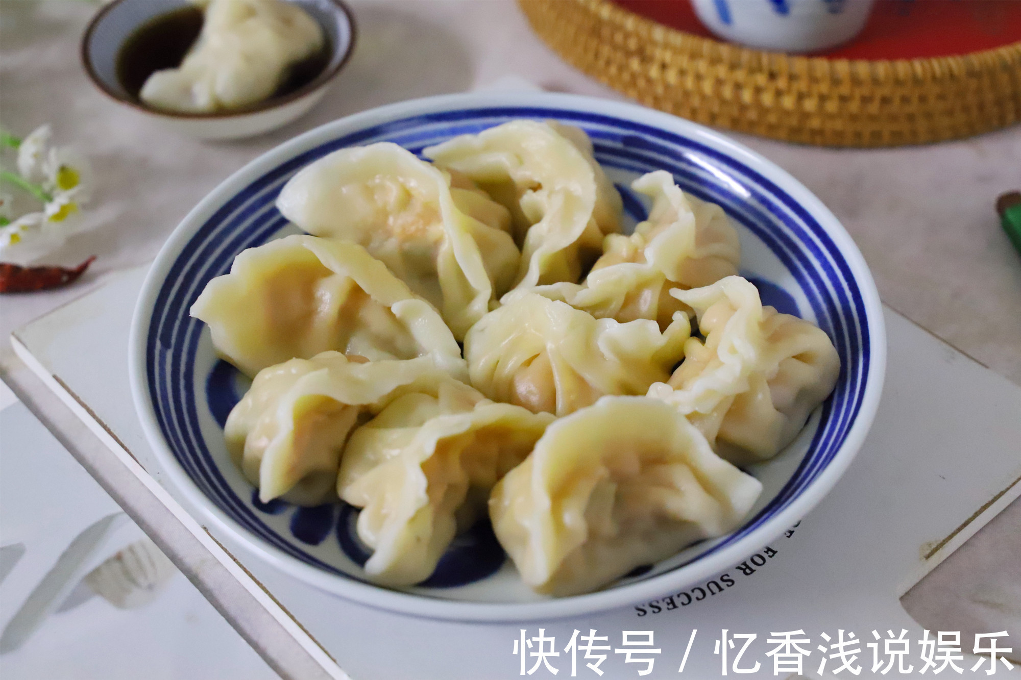 包饺子|夏天多吃此碱性蔬菜,用来包饺子,比韭菜鲜嫩,清香味美不上火