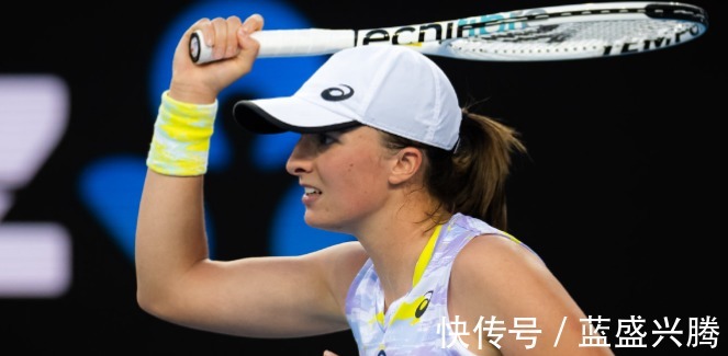 大满贯|喜极而泣、跪地庆祝!32岁老将与00后小将首进澳网八强,致敬传承!