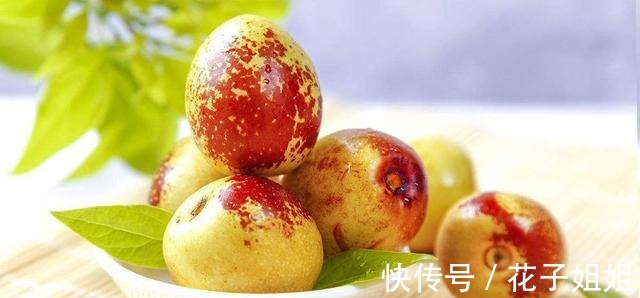 西蓝花|冬天皮肤干燥,别光喝水,8种“高维C”食物要多吃,水润气色好!