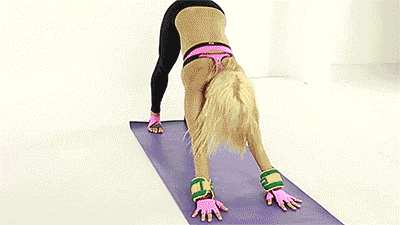 臀部|178CM高挑德国超模，力量训练打造凹凸身材，被称“美臀天后”！