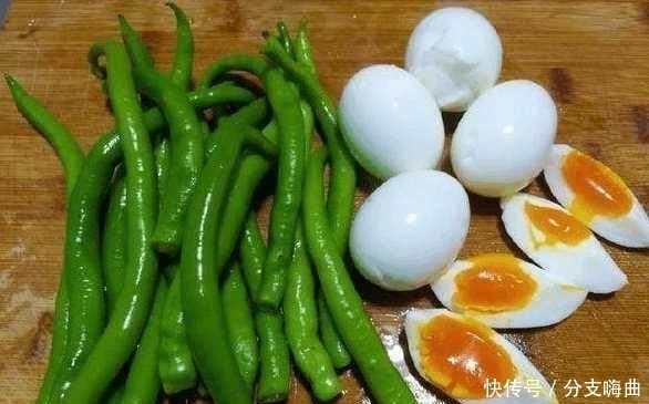 做法|青椒炒鸡蛋,这么多人都做错了,正确做法原来是这样的