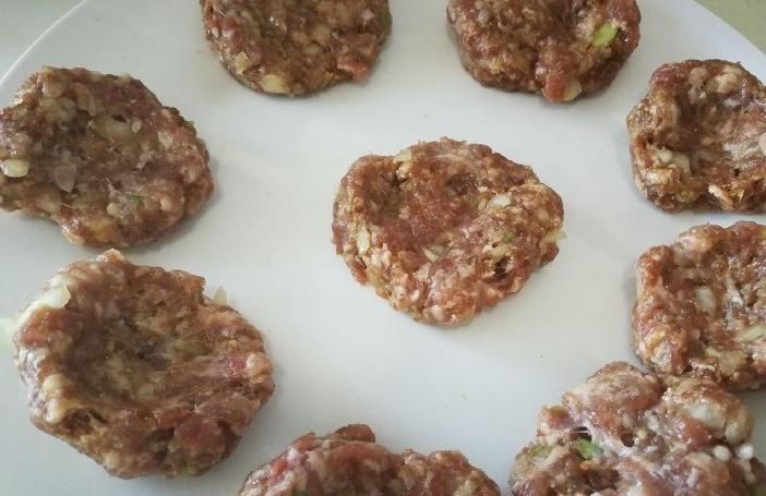 多汁|肉丸做法来了，肉馅吃法，鲜嫩多汁做法简单