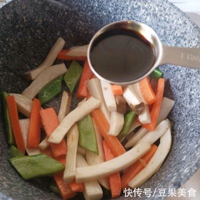 让人闻香止步的杏鲍菇炒牛柳