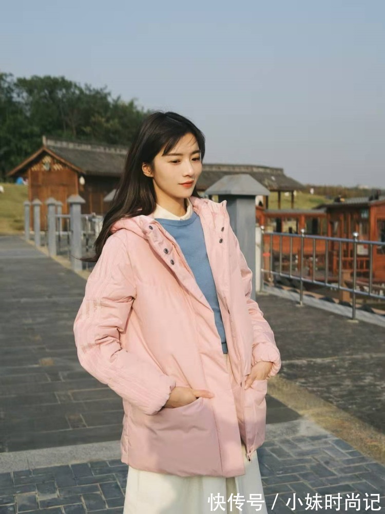 冬天 冬天的羽绒服,如何搭配颜色是真的一门学问,试试这些技巧!