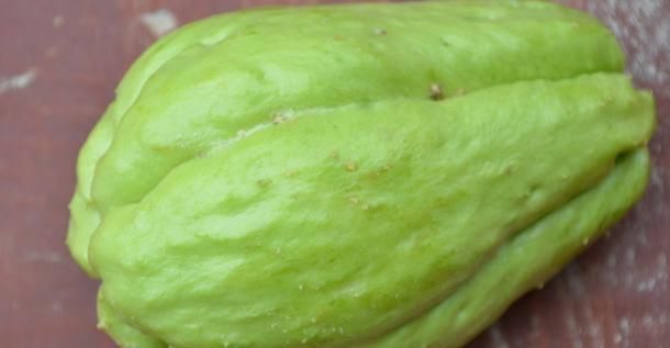 营养成分|此蔬菜可以直接生吃，是男性的“大补”，可预防癌症和降低血压！