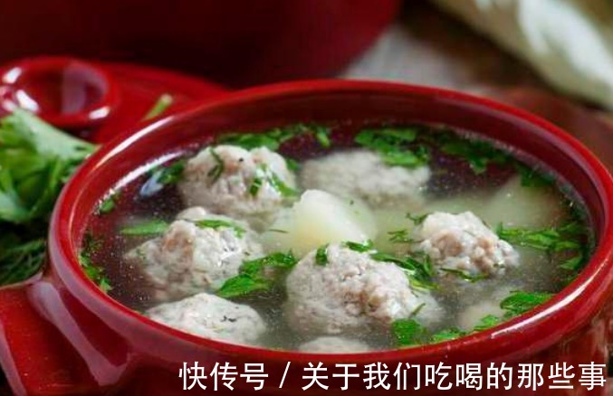 肉丸子|做肉丸子时，记得放3样调料，丸子香浓没腥味，鲜嫩Q弹，太好吃了