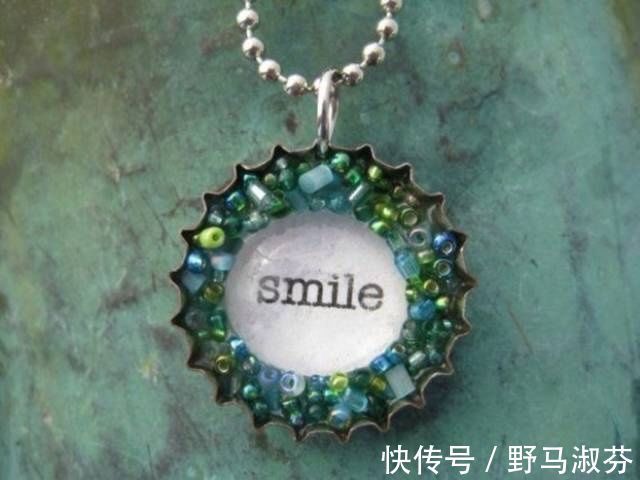 把肥皂放在矿泉水瓶盖上,第二天奇迹发生了