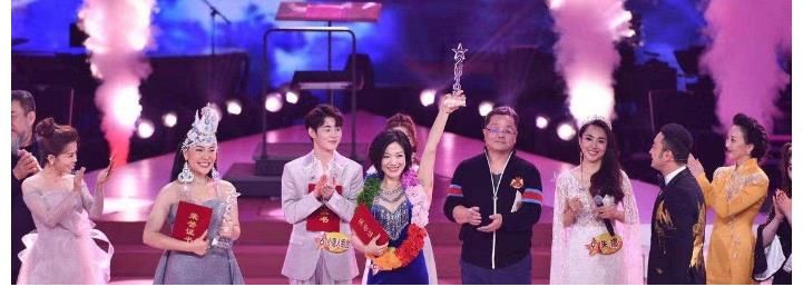 老生意|星光大道冠军近况悲惨,曾和李谷一登上春晚,街头卖唱引网友热议