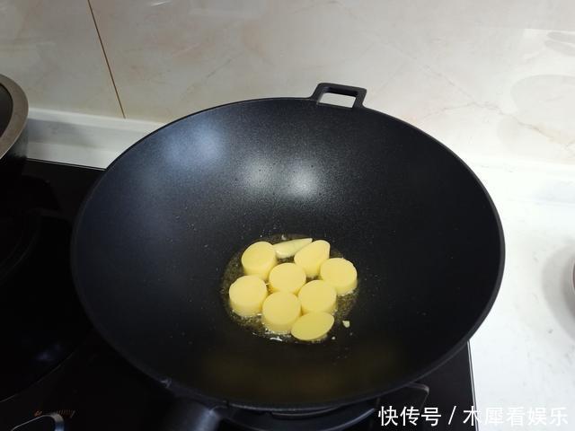 晚餐|老两口的极简晚餐,味道鲜美吃不胖,网友南方人净吃草