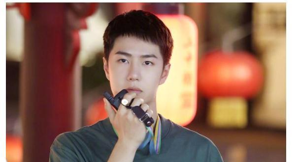 品尝|“天天兄弟”寻觅美食,王一博可爱到犯规,预告备受期待