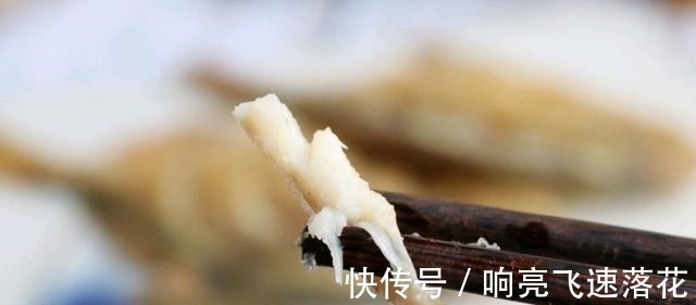 鲳鱼这样做,酥脆可口,鲜嫩好吃,老人孩子都能吃!