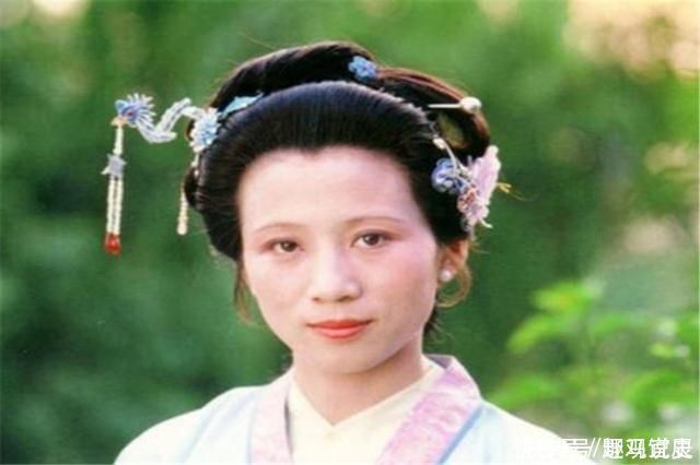 红楼梦|红楼梦袭人是好人还是坏人看李纨是怎么评价的她