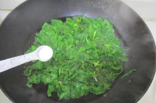 春天多给孩子吃“补脑菜”，蛋中有菜，菜中有蛋，胜过喝牛奶