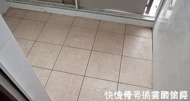 装修|新房装修到底是先铺砖还是先包门？很多人都做错了，装错房呀