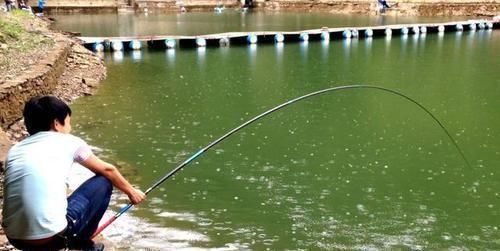 浪费时间|这几个地方别钓鱼,用了好鱼饵也钓不上鱼,太浪费时间