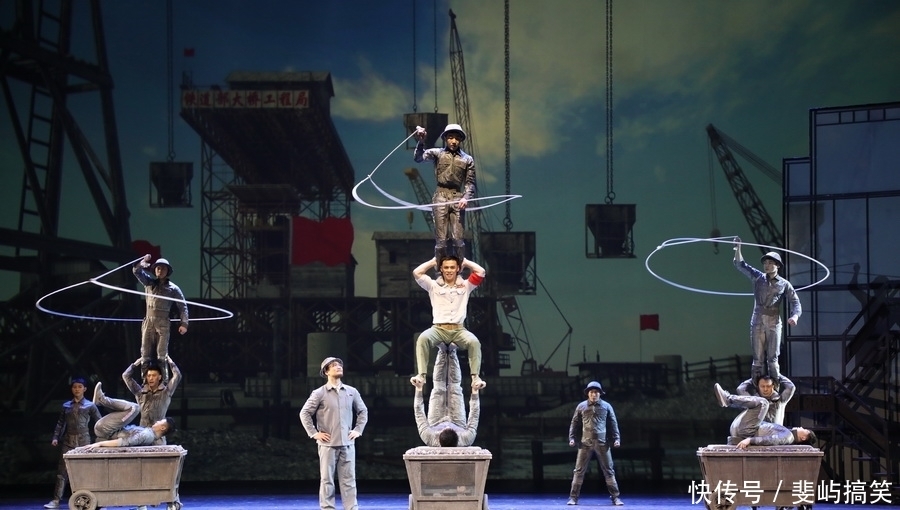 《桥家》大型杂技剧在南京首演