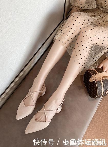 脚感|凉鞋不一定要选细跟的,粗跟不但稳健时尚还在众多细跟中脱颖而出