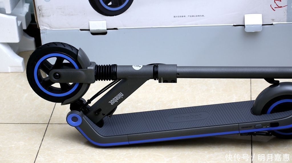 车把|女儿的暑假礼物,性能和安全都在线九号儿童电动滑板车E10体验