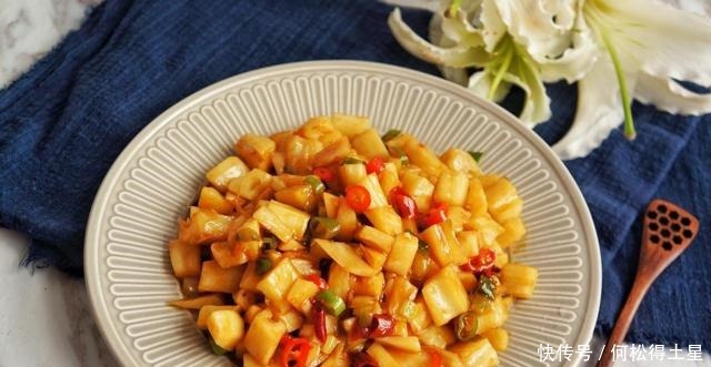 小丁|莲藕最经典的吃法酸辣藕丁,美容养颜还开胃!