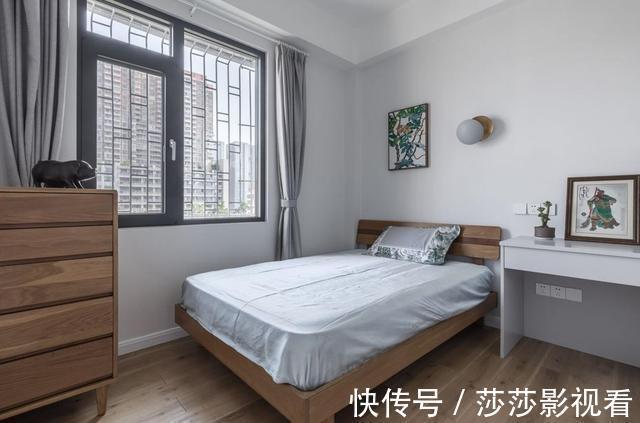 茶几|她以逆向思维，用餐桌代替茶几，入住后，发现出奇的好用