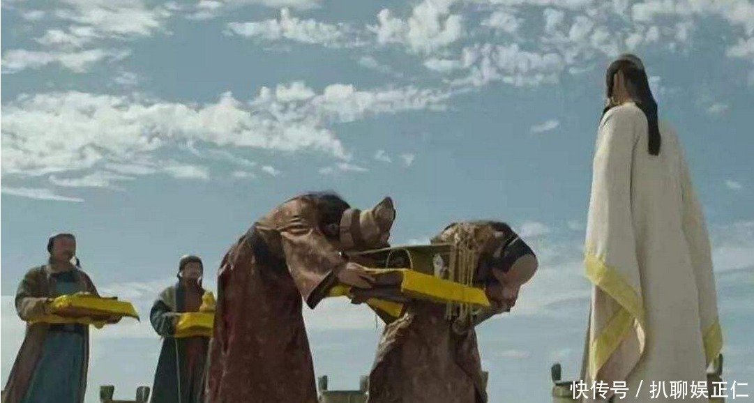 衣服|宰相一件衣服穿了30年，皇帝：打开国库随便挑，他拿了什么？